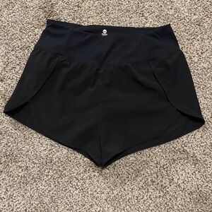 Senita black shorts! Size medium!